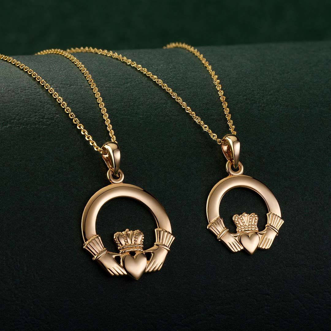 Gold Claddagh Necklace - Image 4