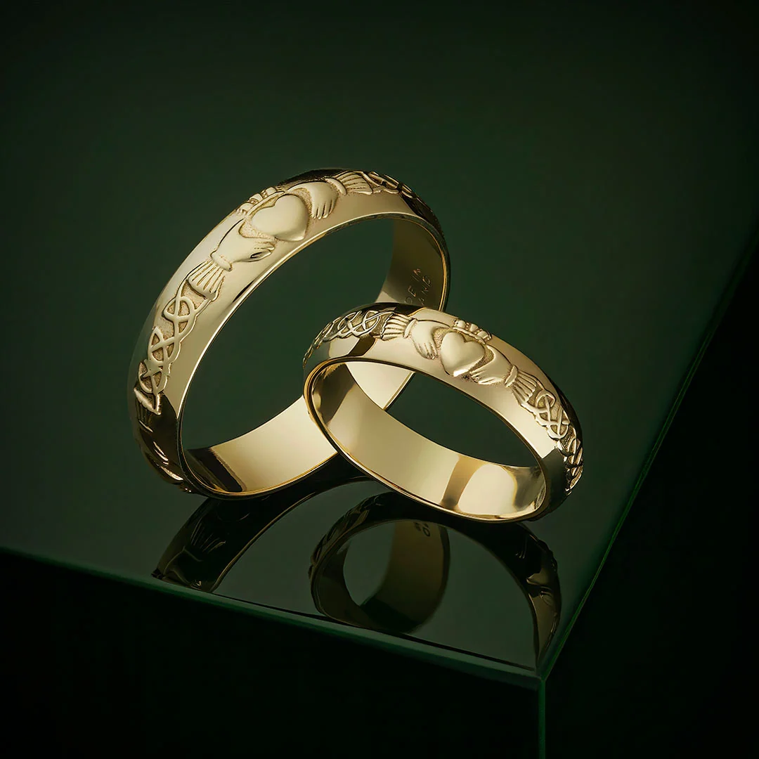 14K Gold Ladies Claddagh Wedding Band - Image 3