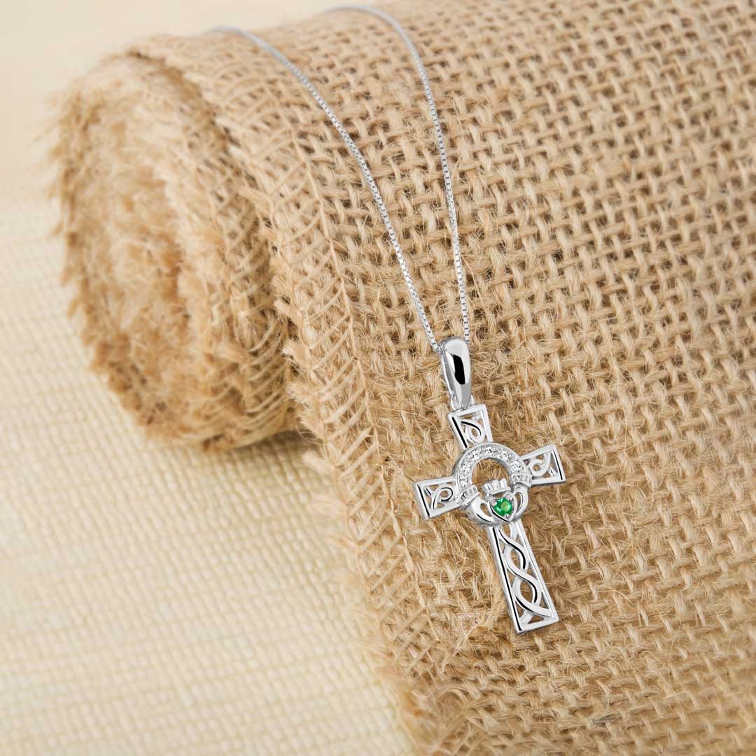 Silver Celtic Claddagh Cross Necklace - Image 3