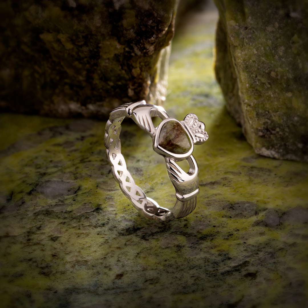 Connemara Marble Claddagh Weave Ring - Image 5
