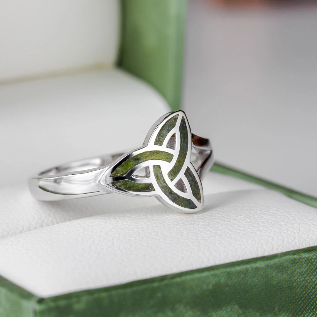 Connemara Marble Trinity Knot Ring - Image 4