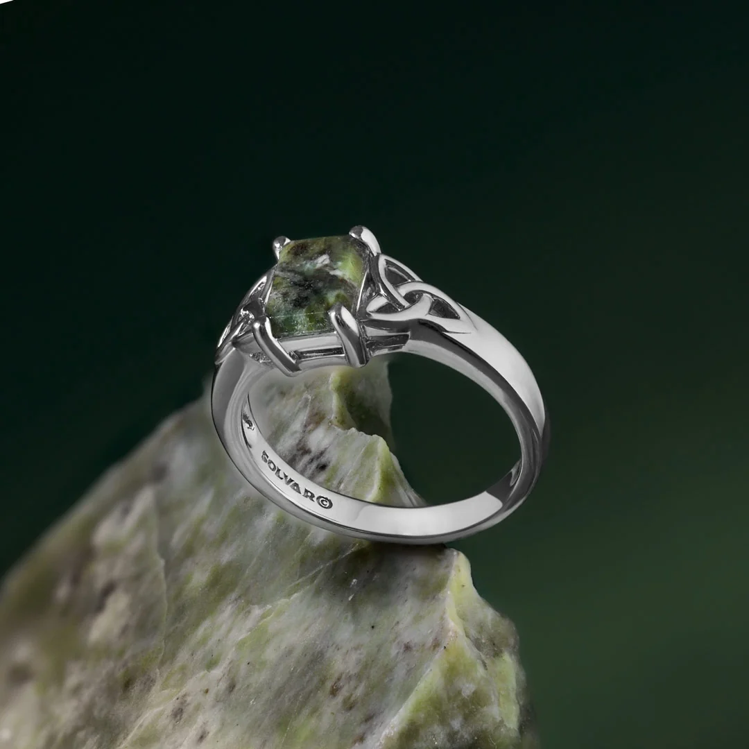 Silver Connemara Marble Trinity Knot Band - Image 3