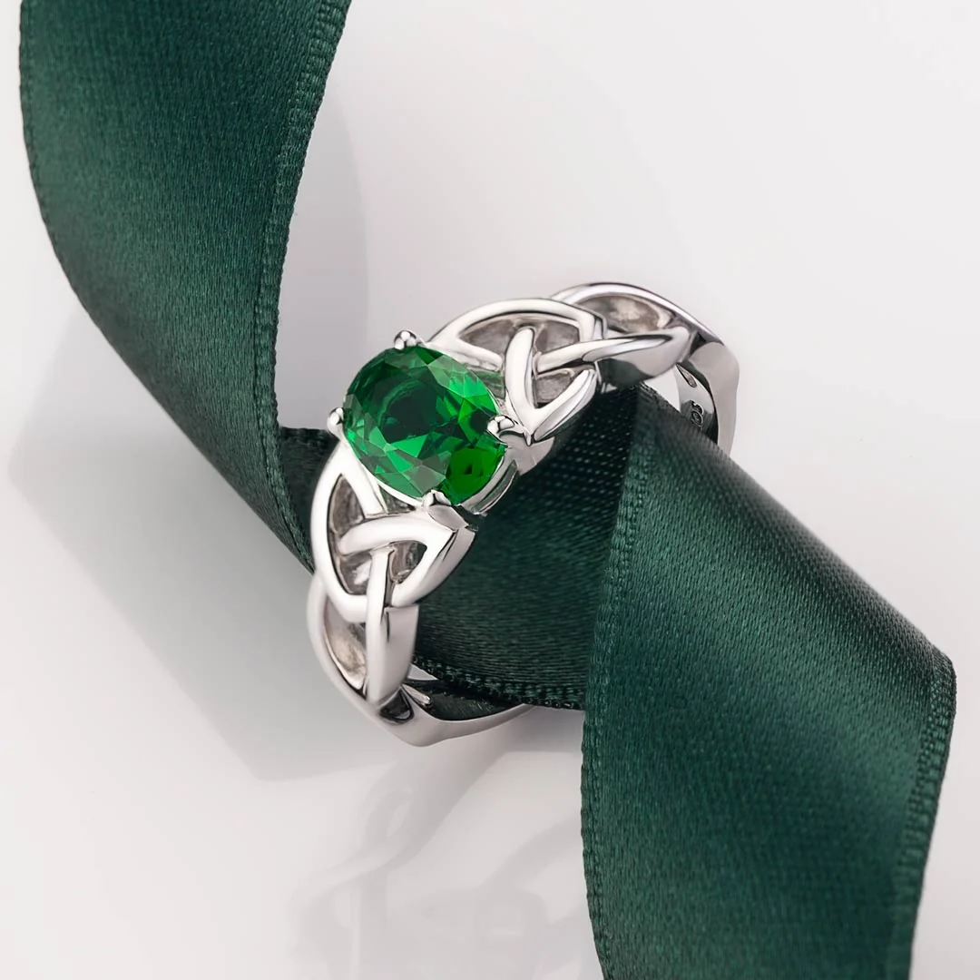 Sterling Silver Green Crystal Celtic Knot Ring - Image 3