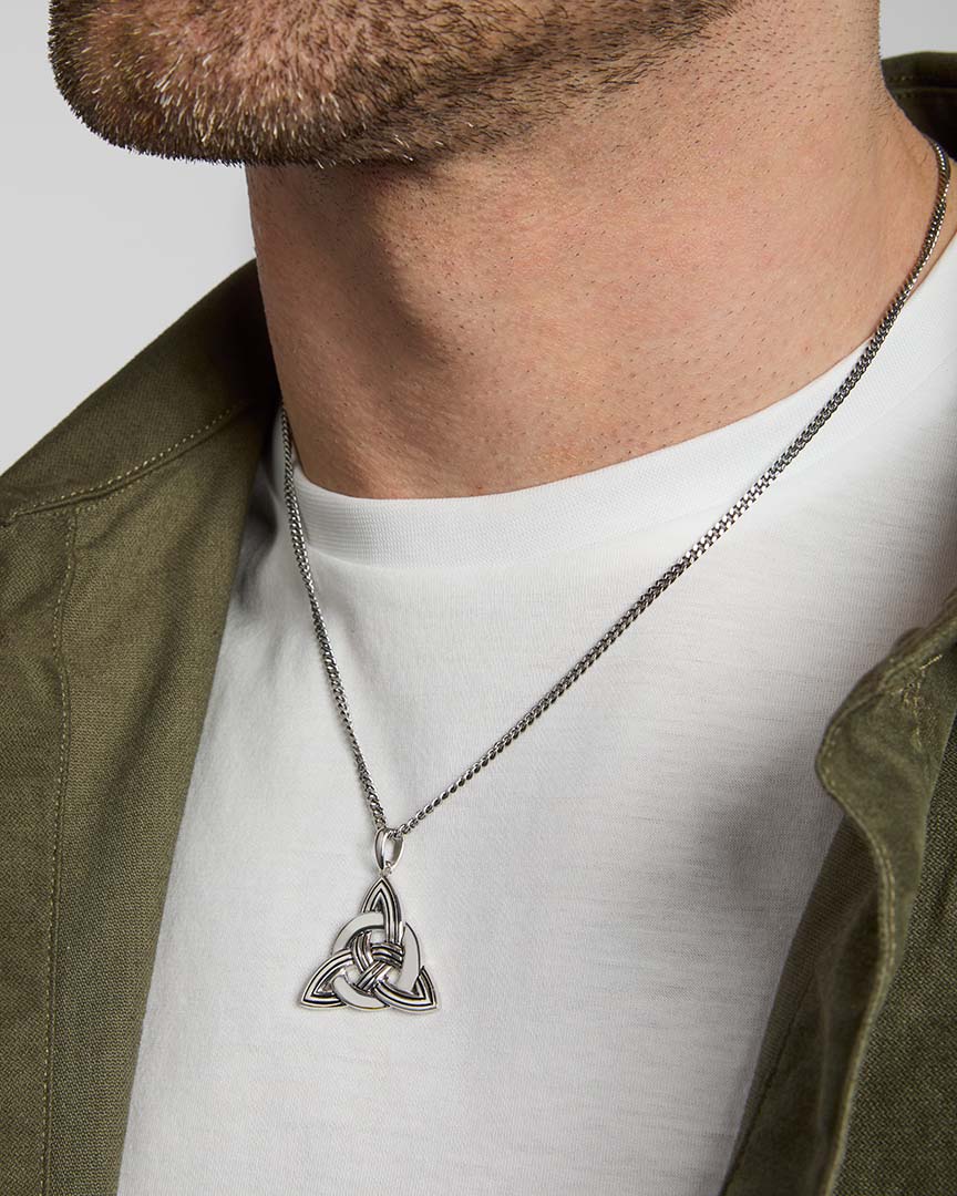 Silver Large Celtic Knot Pendant - Image 4